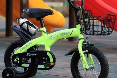 3757344711_696605761