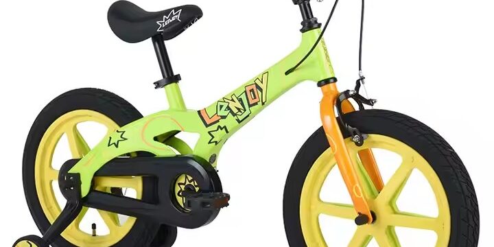 Colorful kids bike with training wheels for 3–6 years old