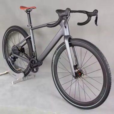 Full carbon fiber road bike with aerodynamic frame and disc brakes