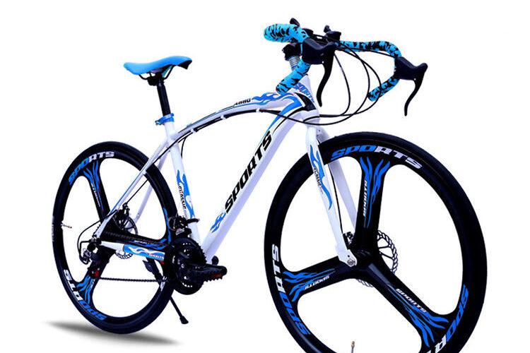 700C Professional Aluminum Alloy Road Bike (3) 700C professional aluminum alloy road bike for adults