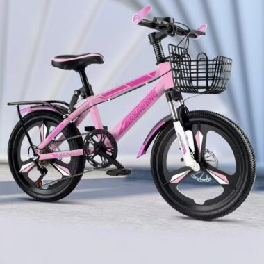 Kids bike for ages 7–15 with durable frame for outdoor riding