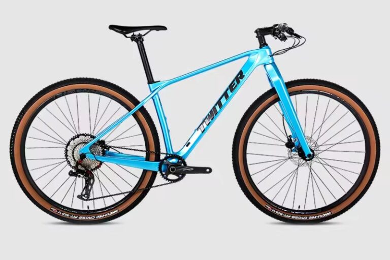 Adult Carbon Fiber Hydraulic Disc Mountain Bike (7) Adult carbon fiber hydraulic disc mountain bike lightweight design
