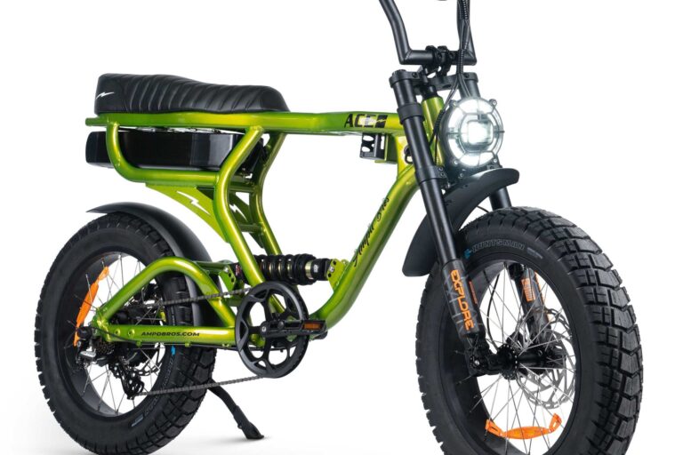 Adult City Commuting Electric Bike (3) Adult electric bike built for smooth city commuting