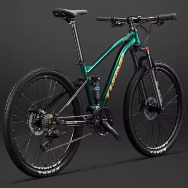 Adult hydraulic disc brake mountain bike for off-road trails