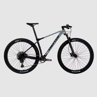Carbon fiber hydraulic disc brake mountain bike for advanced riders