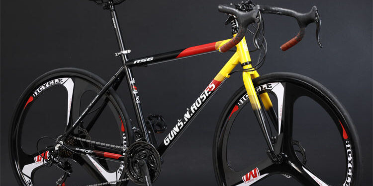 Color steel 700C road bike with durable frame design